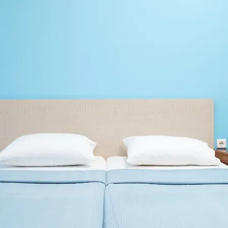 Апарт-отель Atrium 3*