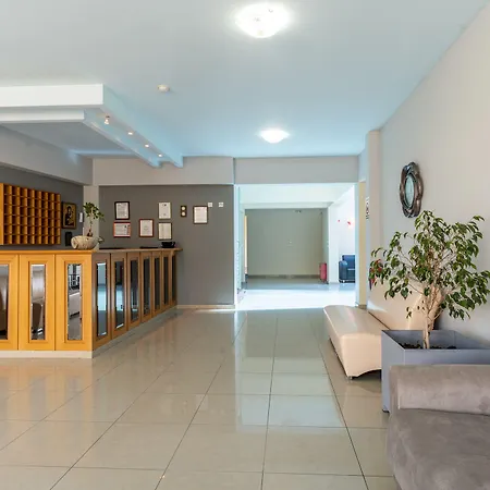 Апарт-отель Atrium 3*