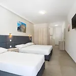 Atrium 3*