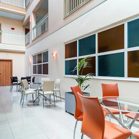Hotel apartamentowy Atrium