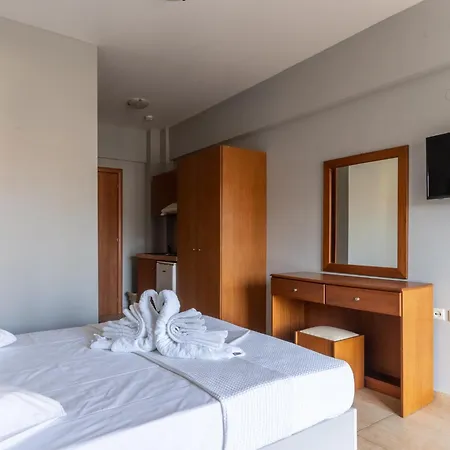 Atrium 3*