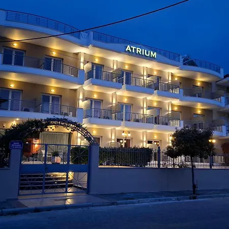 アパートホテル Atrium *