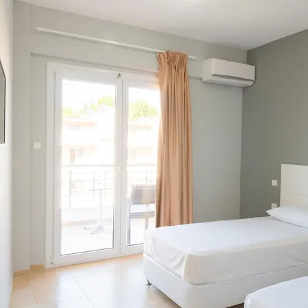 Aparthotel Atrium 3*