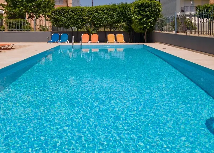 Atrium Aparthotel 3*