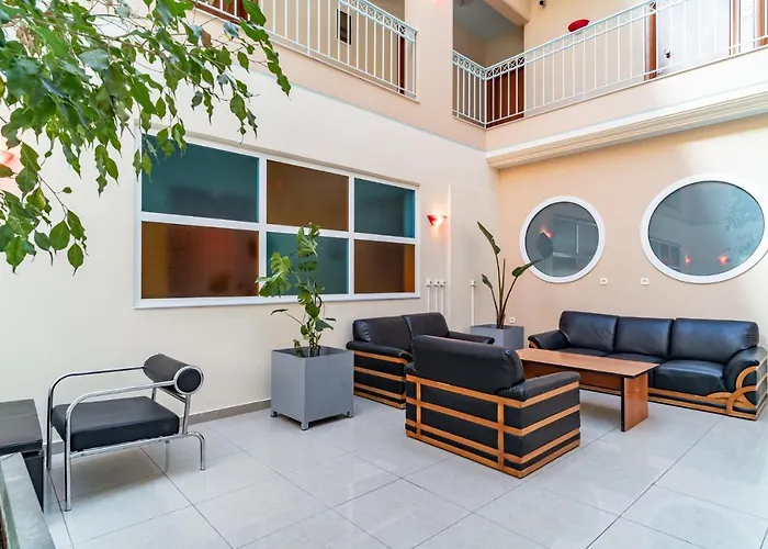 Aparthotel Atrium 3*